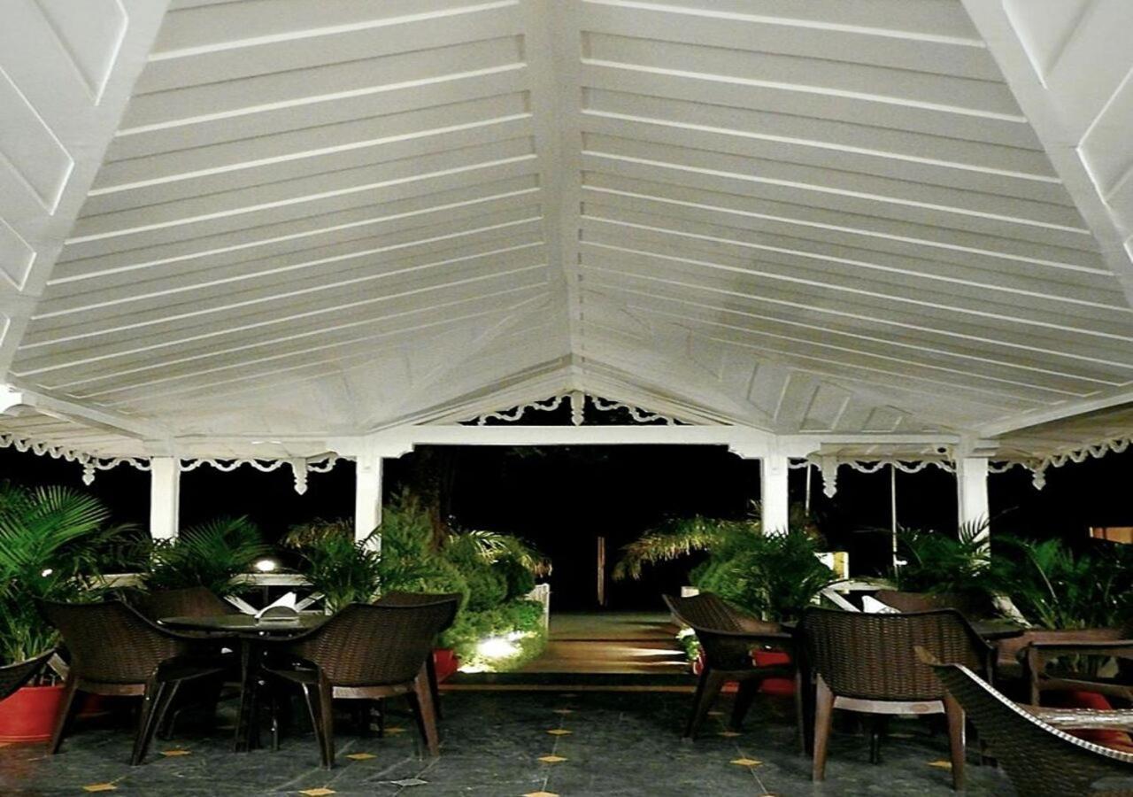 Greendale Resort Pachmarhī Buitenkant foto
