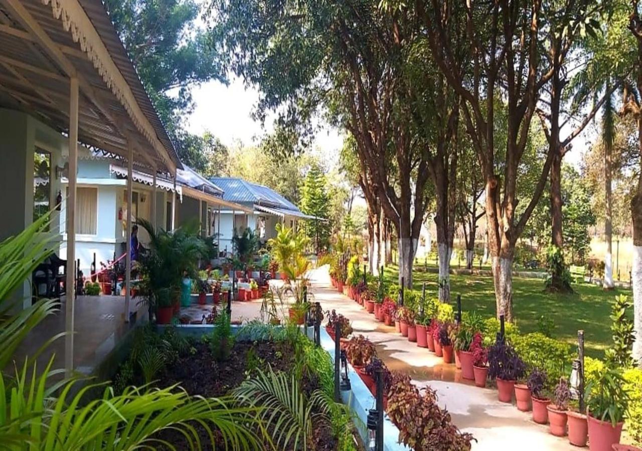 Greendale Resort Pachmarhī Buitenkant foto