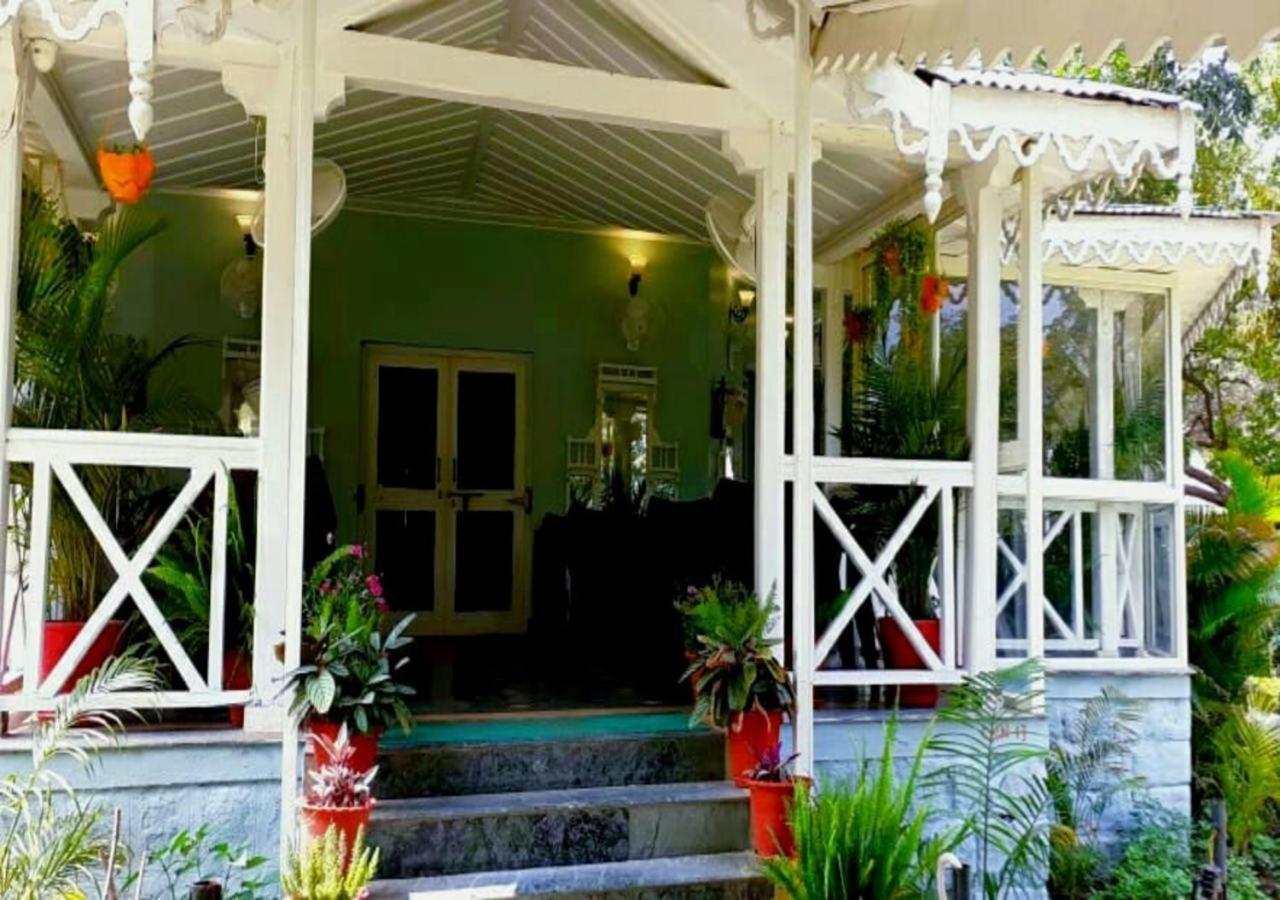 Greendale Resort Pachmarhī Buitenkant foto